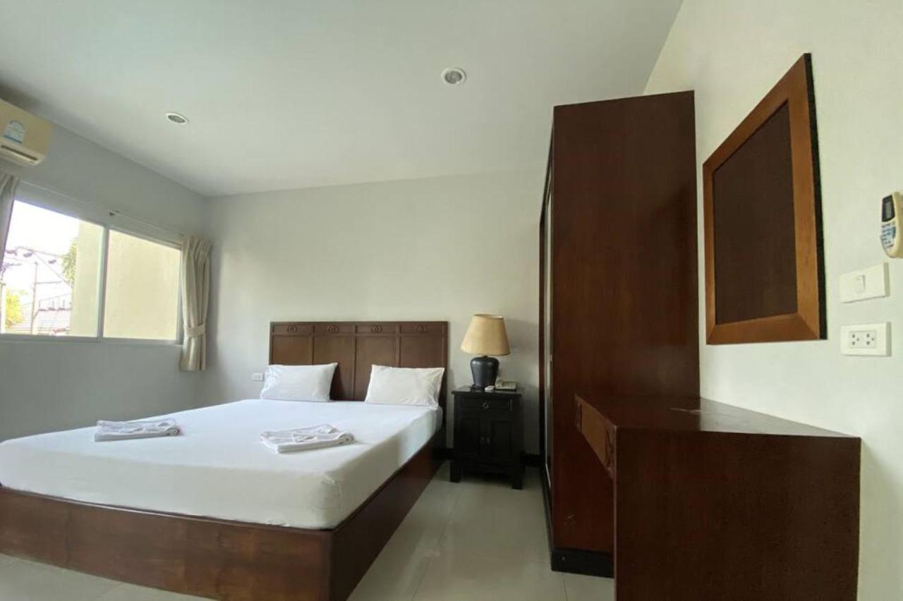 C.A.P Mansion Apartment Phuket Exterior photo