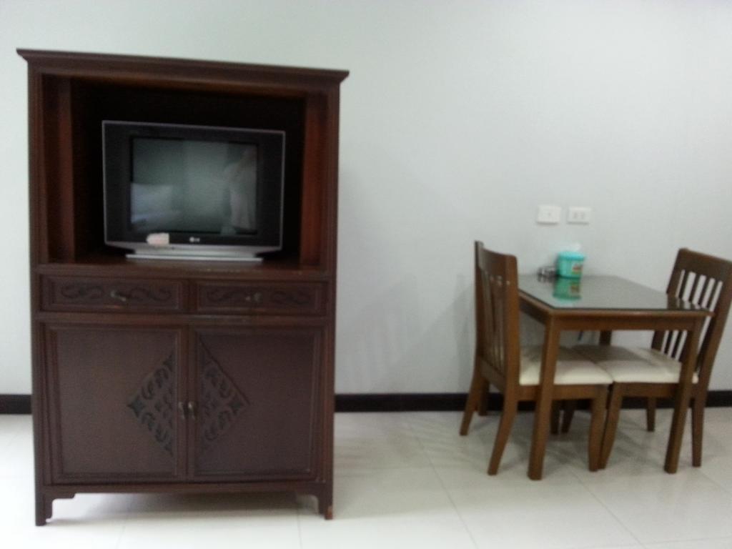 C.A.P Mansion Apartment Phuket Exterior photo