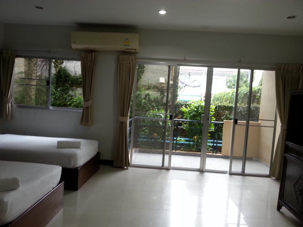 C.A.P Mansion Apartment Phuket Exterior photo