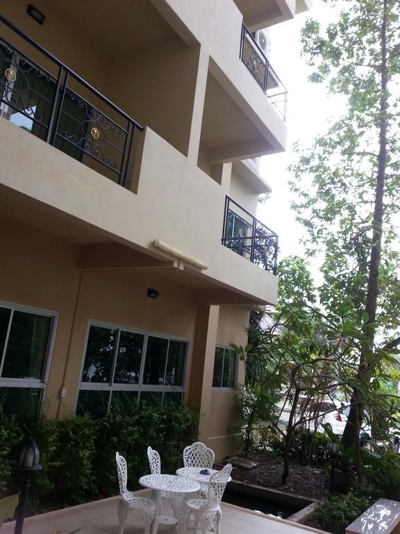 C.A.P Mansion Apartment Phuket Exterior photo